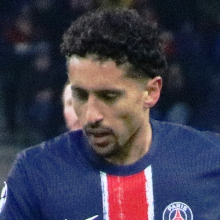 马尔基尼奥斯——巴西后卫